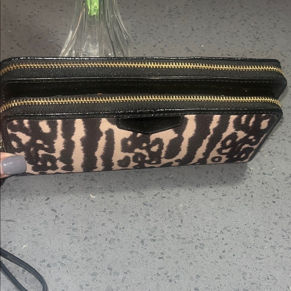 Coach leopard print crossbody file bag and a matching wallet. - Picture 14 of 16